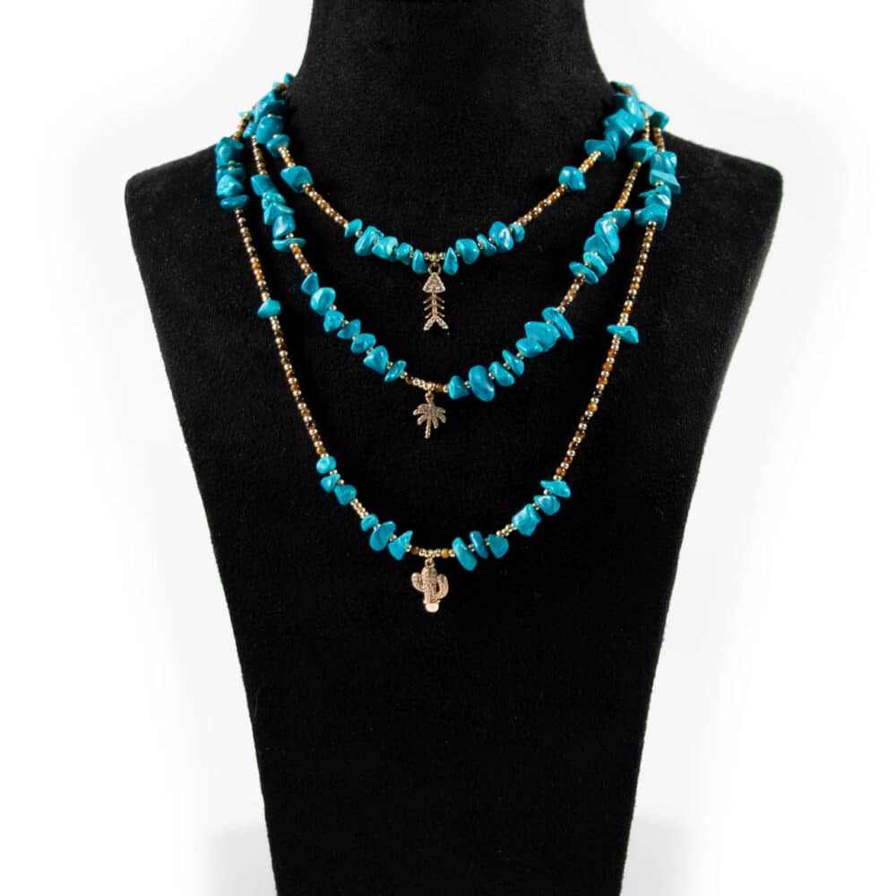 Collier de perles de turquoise sur 3 niveaux, poisson, palmier, cactus